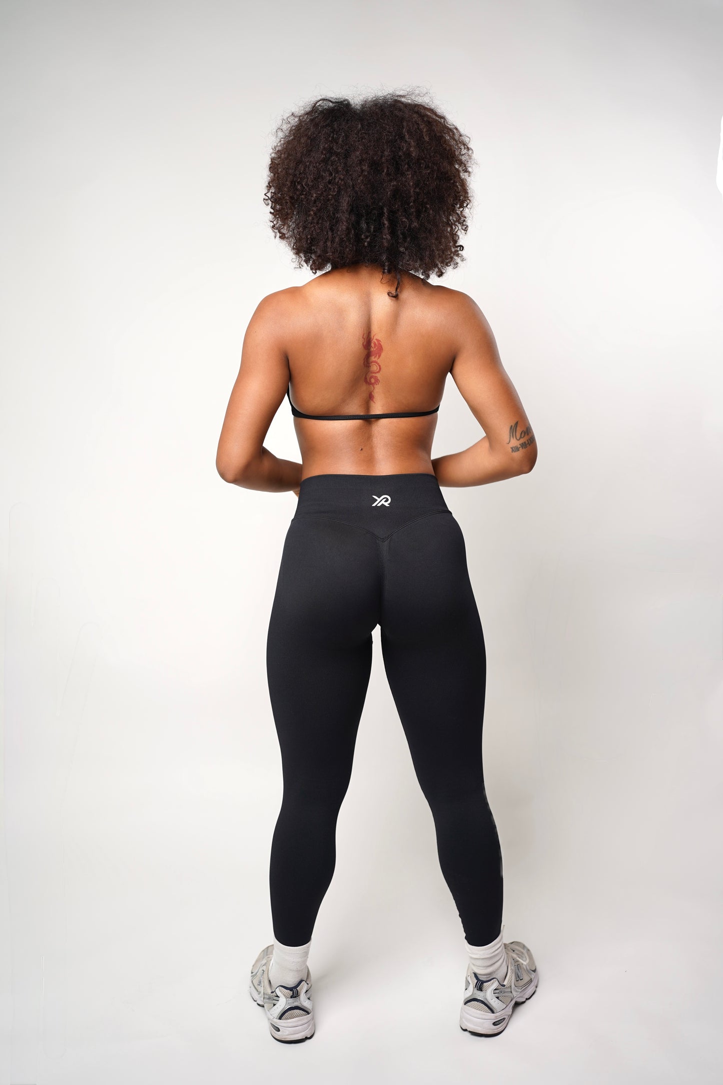 Perfect Peach Leggings (Black)